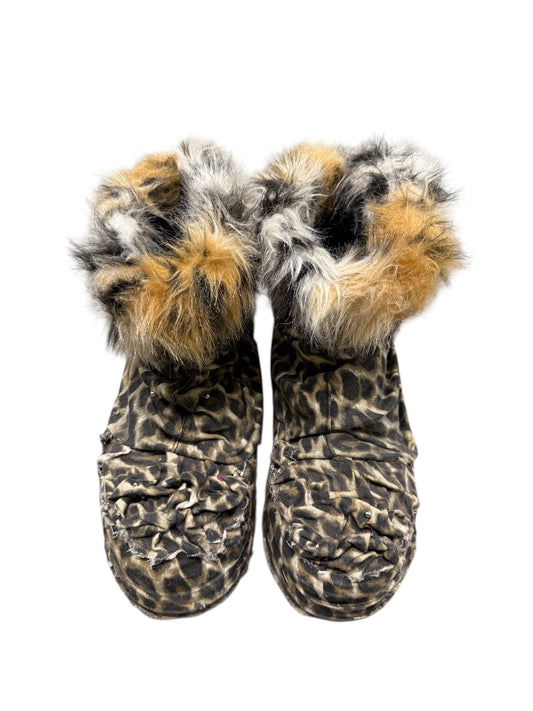 Size 13 “Cheetah Hunt” Joots