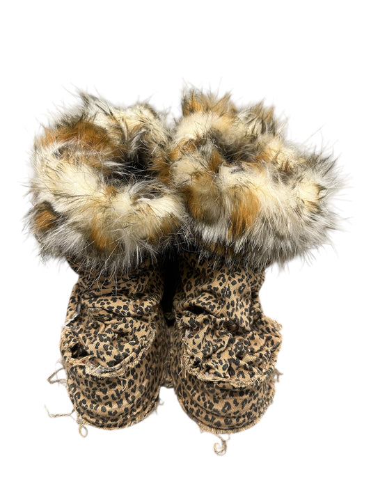 Size 5.5 “Furry Leopard” Joots