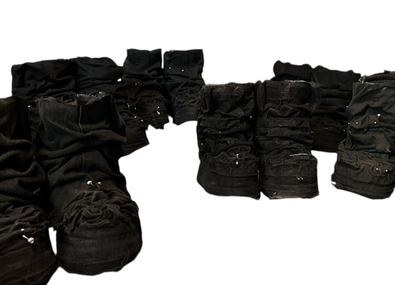 1 of 1 each size “Blackflagg” Joots